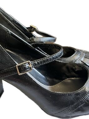 Madison Classic Black Mary Jane Heels - Elegant Women's Dress Shoes
